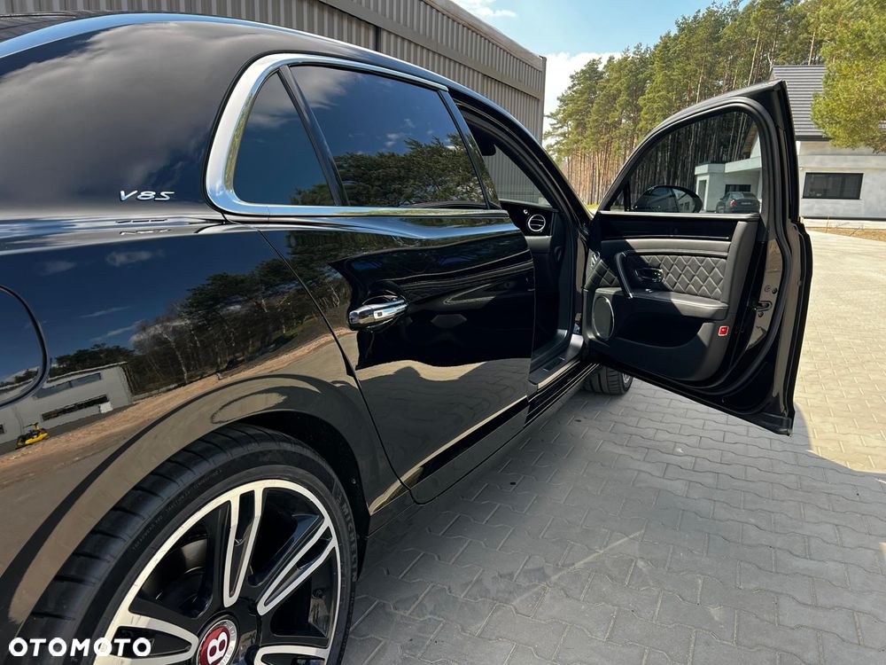 Bentley Flying Spur V8 S - 27