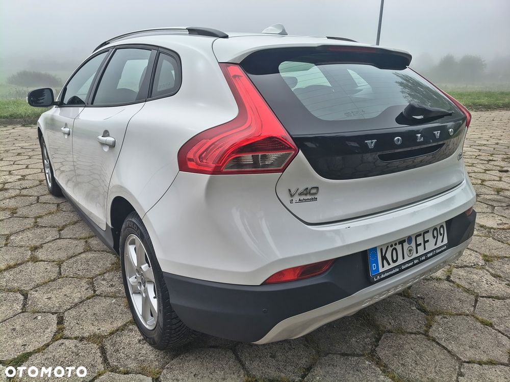 Volvo V40 Cross Country D2 - 12