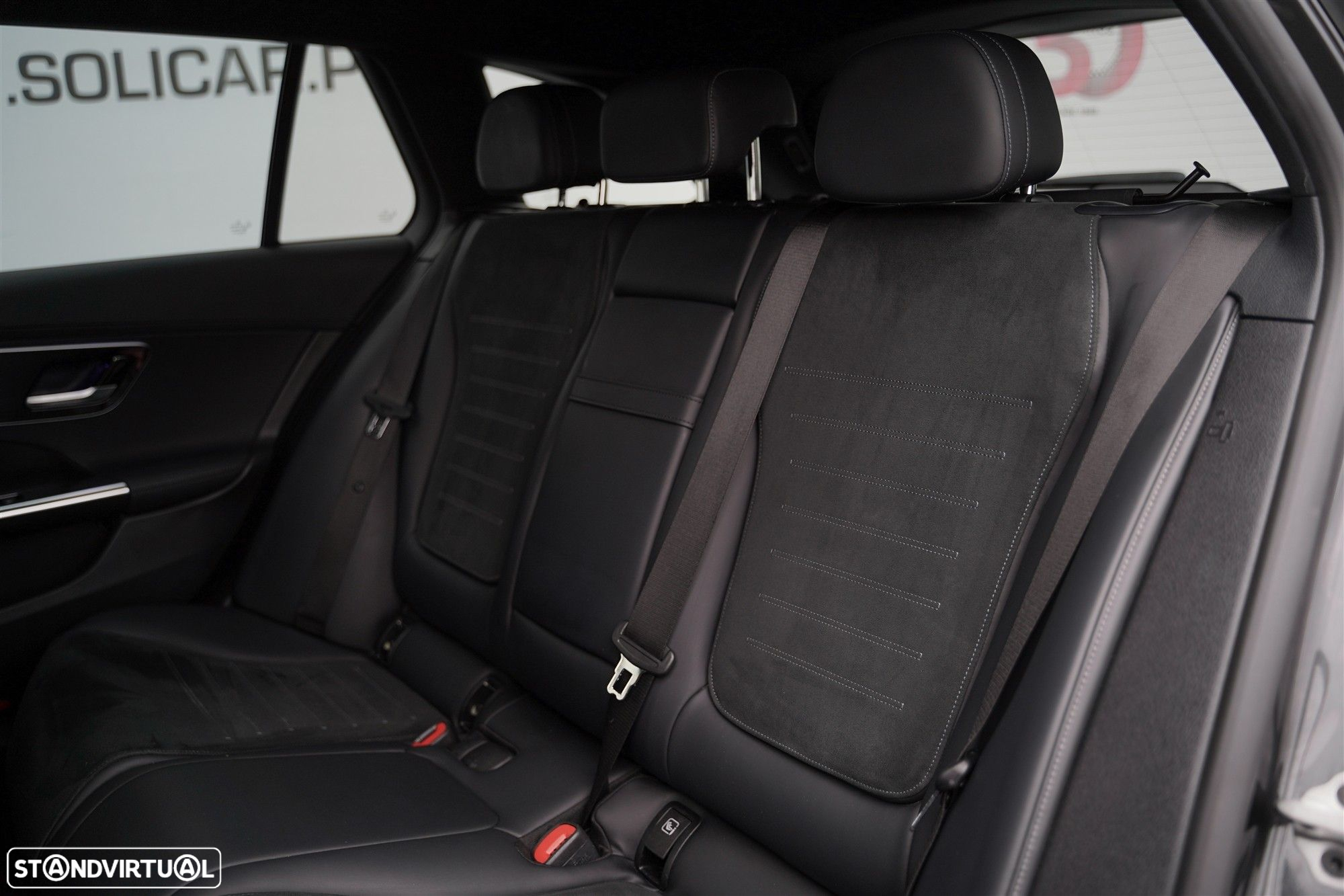 Mercedes-Benz C 300 d AMG Line - 12