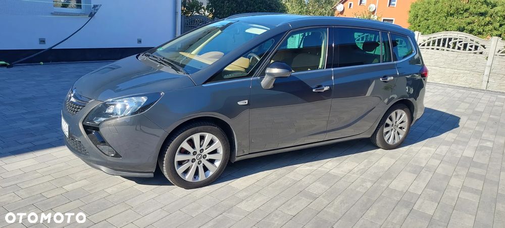 Opel Zafira - 2