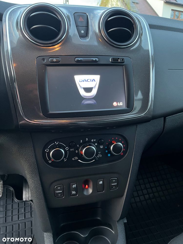 Dacia Sandero TCe 90 Laureate - 16