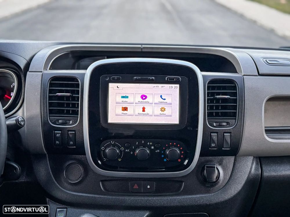 Renault Trafic 1.6 dCi L2H1 1.2T SS - 18