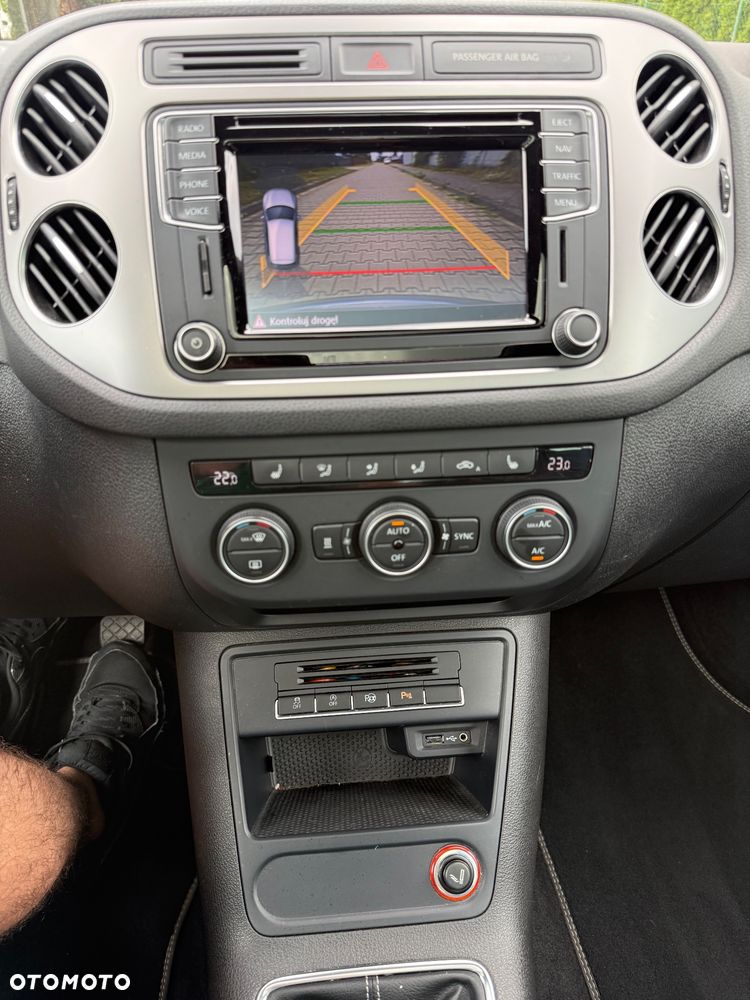 Volkswagen Tiguan 2.0 TDI SCR R-Line - 19
