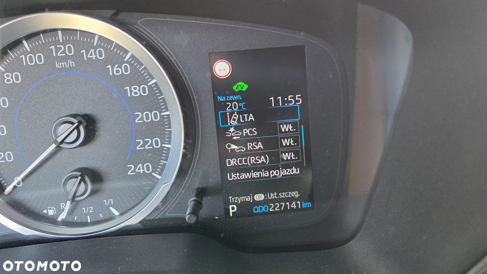 Toyota Corolla 1.8 Hybrid GPF Comfort - 17