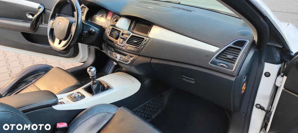 Renault Laguna dCi 150 FAP Monaco GP - 9