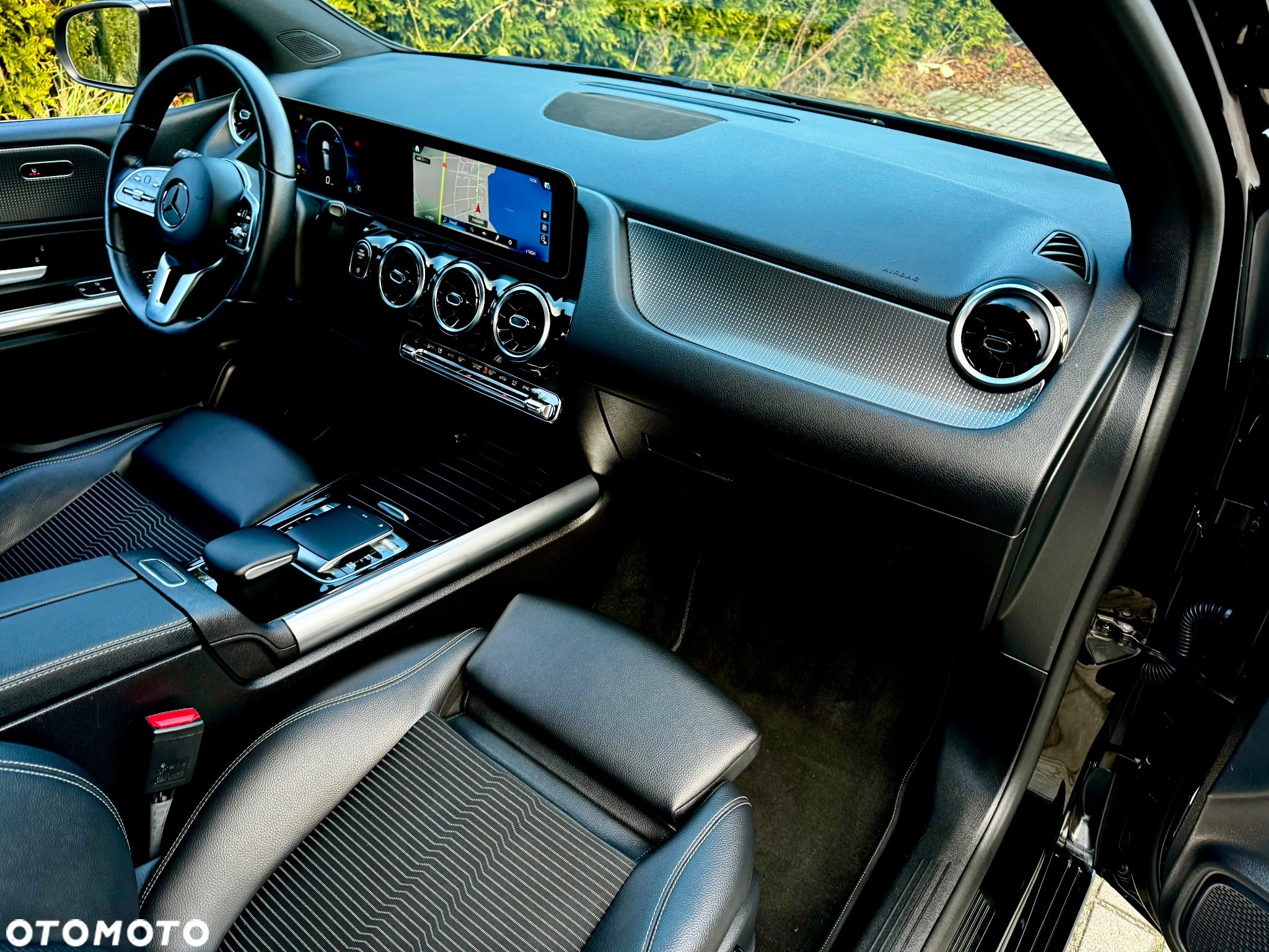 Mercedes-Benz Klasa B 200 d 8G-DCT - 27