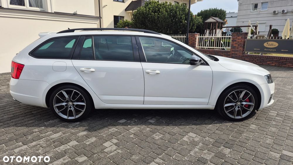 Skoda Octavia 2.0 TSI (Green tec) RS - 5