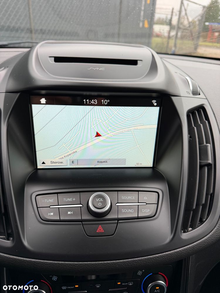 Ford Kuga - 12