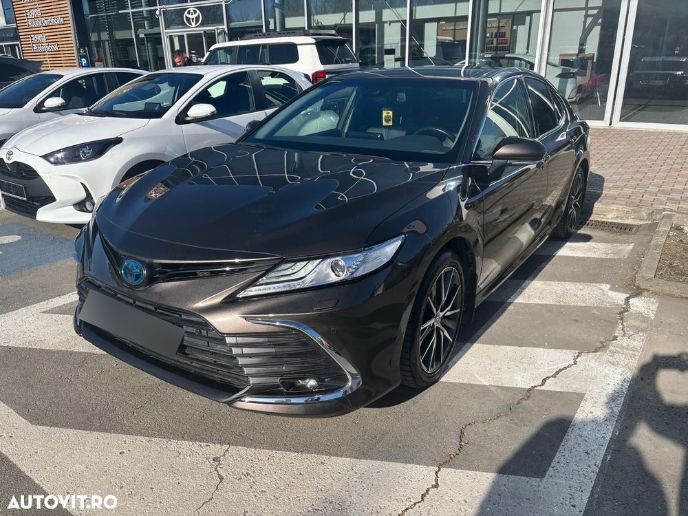 Toyota Camry 2.5 Exclusive - 1