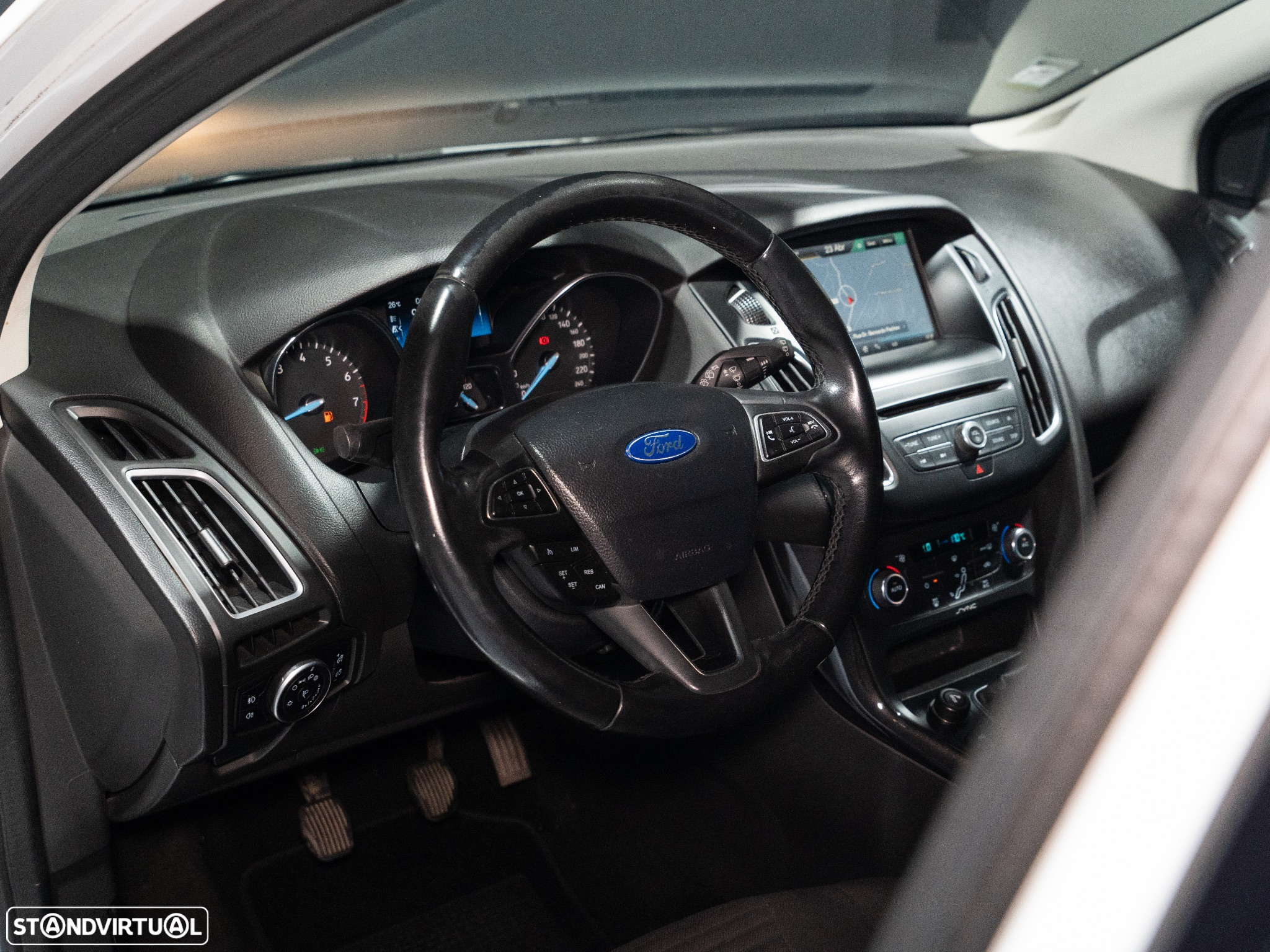 Ford Focus SW 1.0 SCTi Titanium - 7