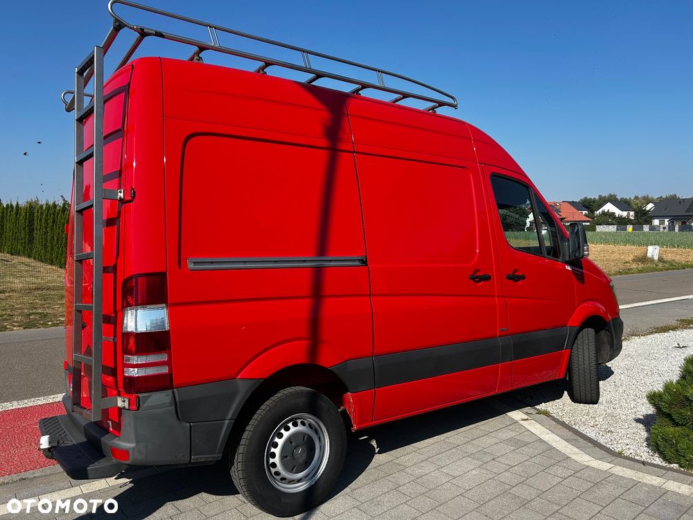 Mercedes-Benz SPRINTER - 5