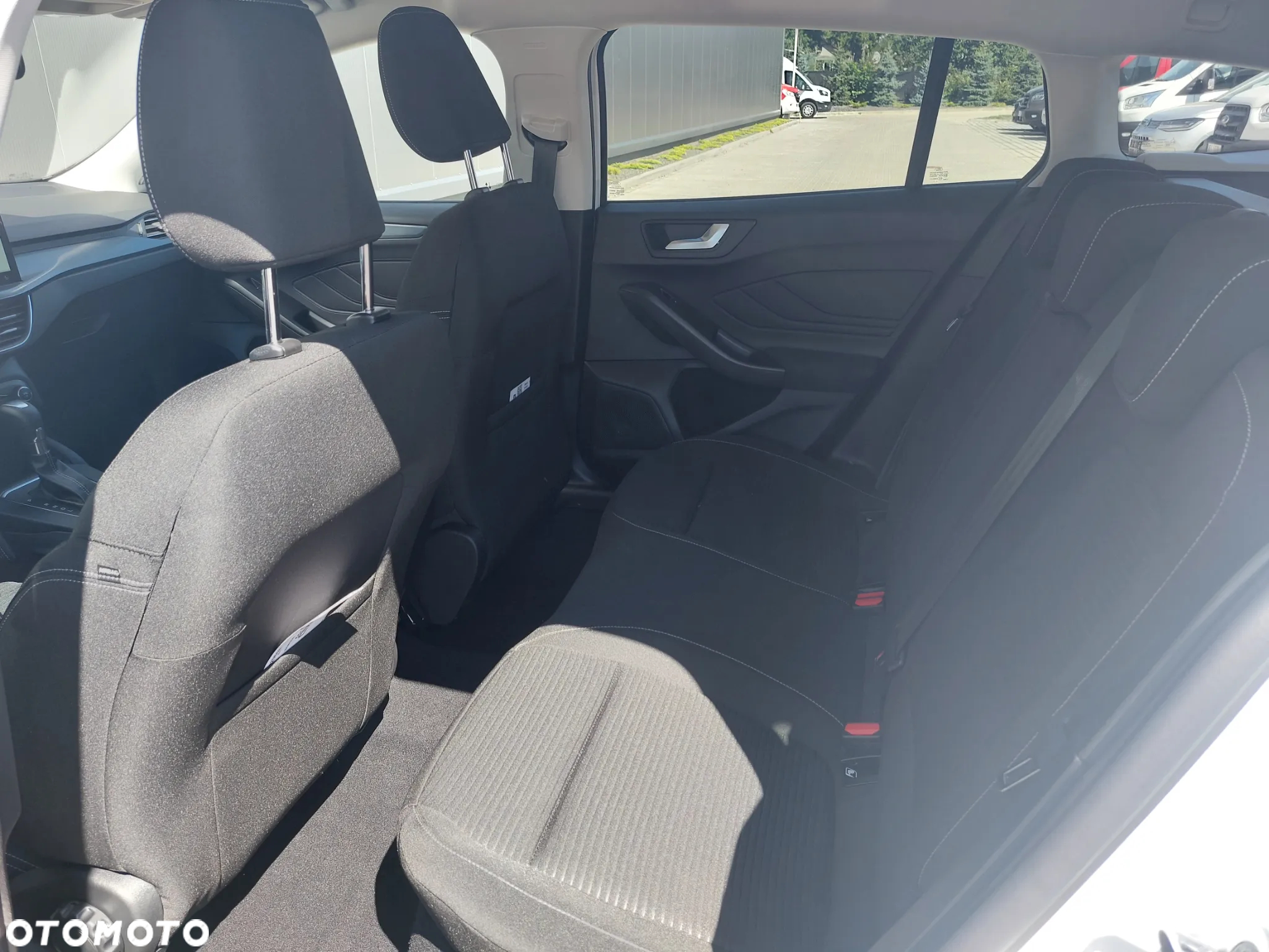 Ford Focus 1.0 EcoBoost mHEV Active X - 12