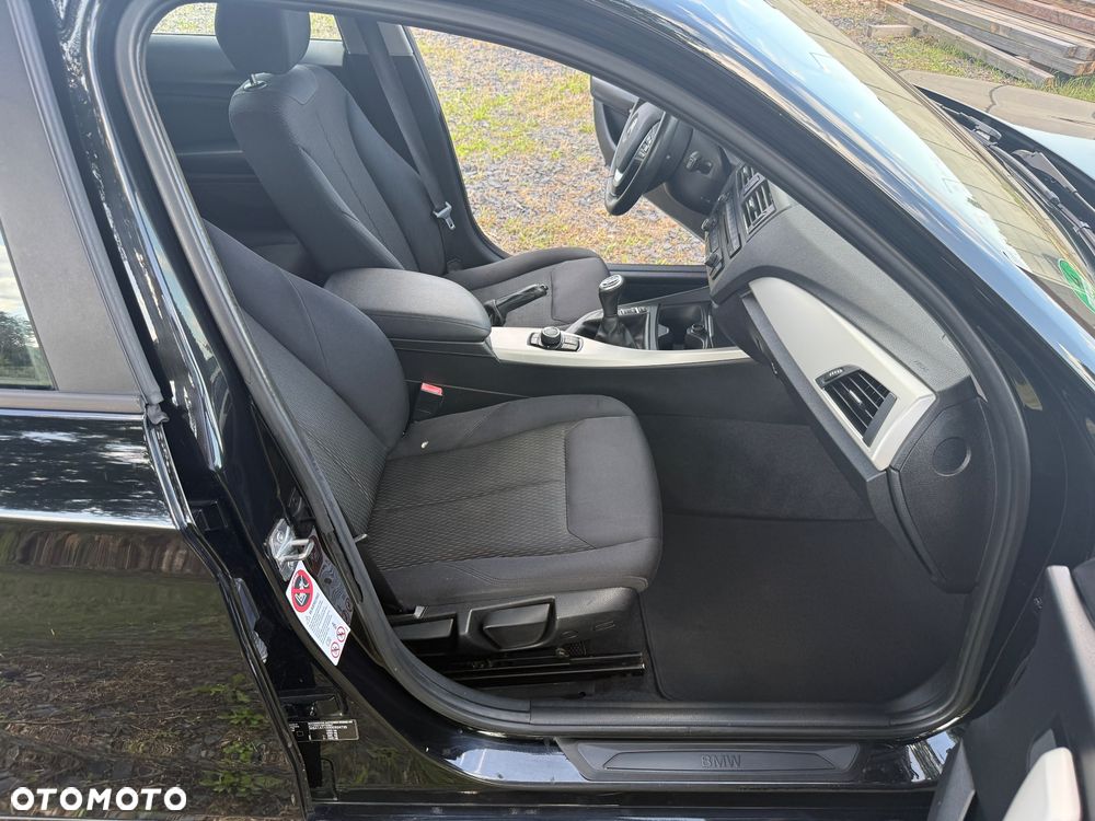 BMW Seria 1 116i Urban Line - 11