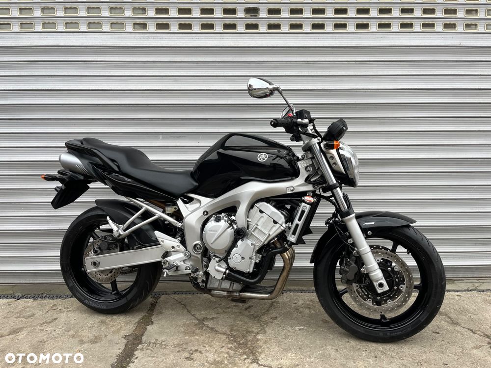 Yamaha FZ6 - 21
