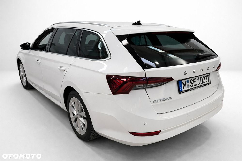 Skoda Octavia - 2