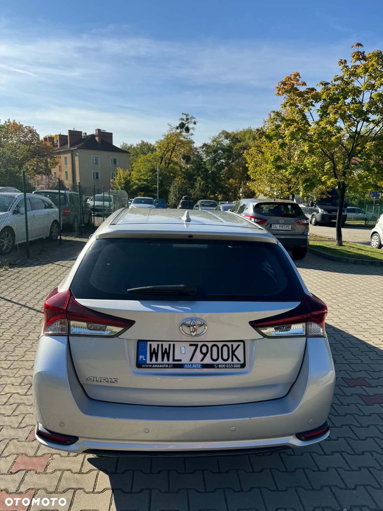 Toyota Auris - 22