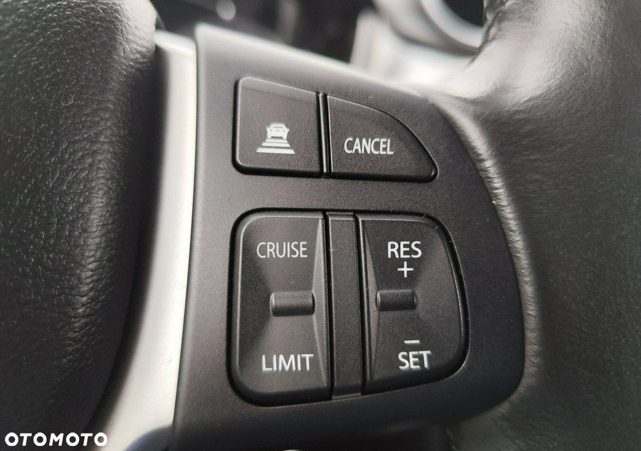 Suzuki Vitara - 11