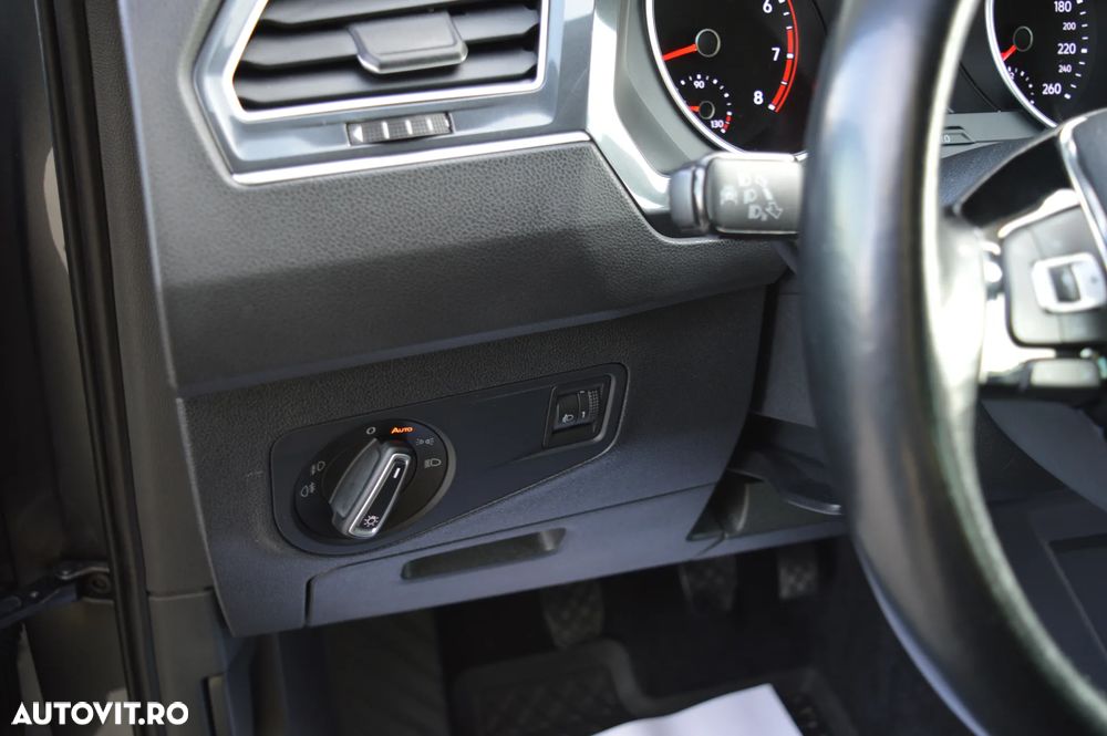 Volkswagen Tiguan 1.4 TSI (BlueMotion Technology) Comfortline - 31