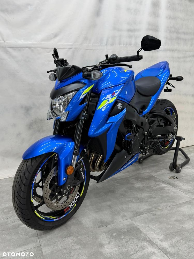 Suzuki GSX 1000 - 1