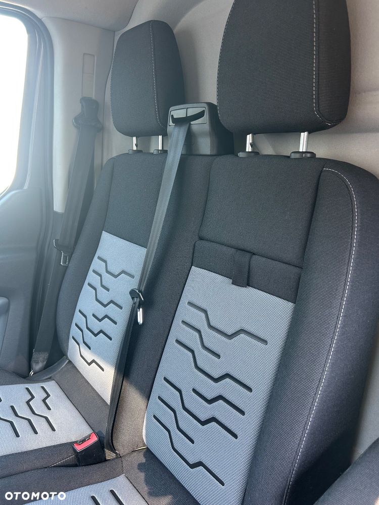 Ford Transit - 6