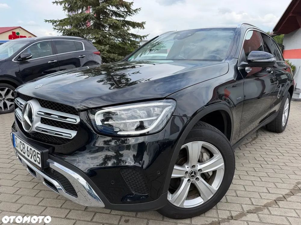 Mercedes-Benz GLC 300 e 4-Matic - 1