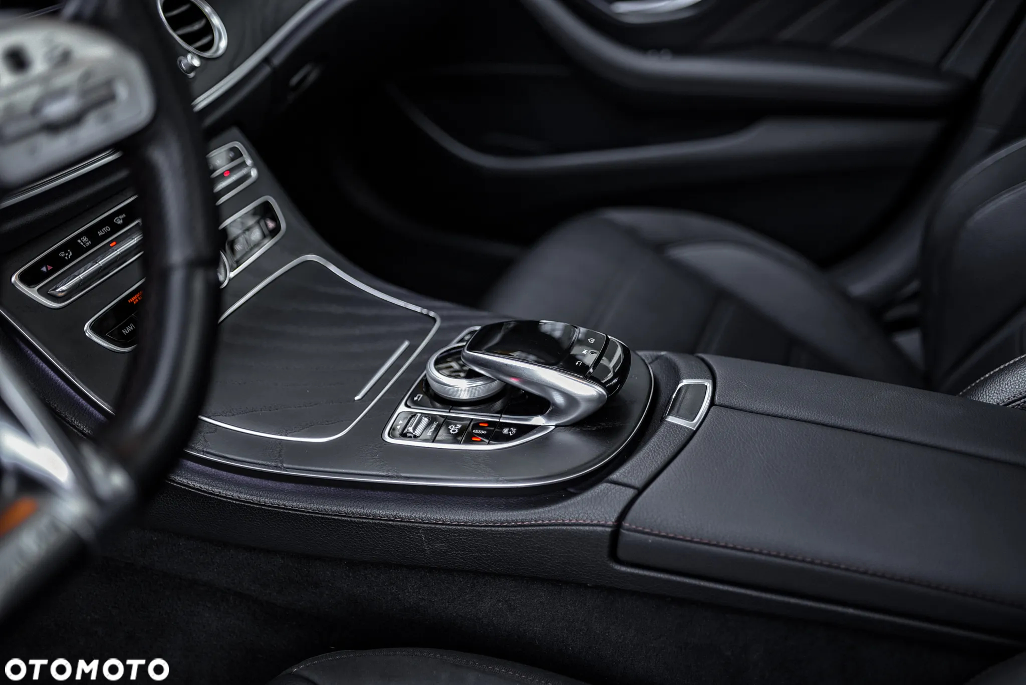 Mercedes-Benz Klasa E AMG 53 Coupe 4-Matic+ 9G-TRONIC - 21