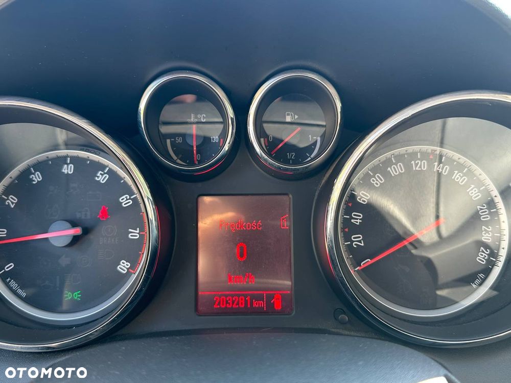 Opel Astra 1.4 Turbo Selection - 10