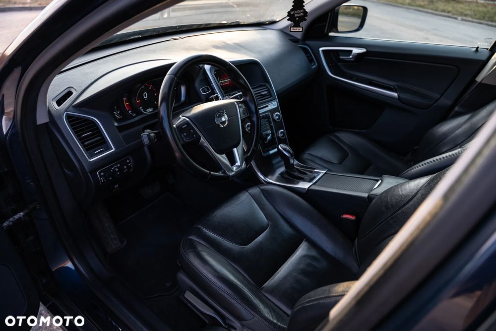 Volvo XC 60 D4 Drive-E Momentum - 15