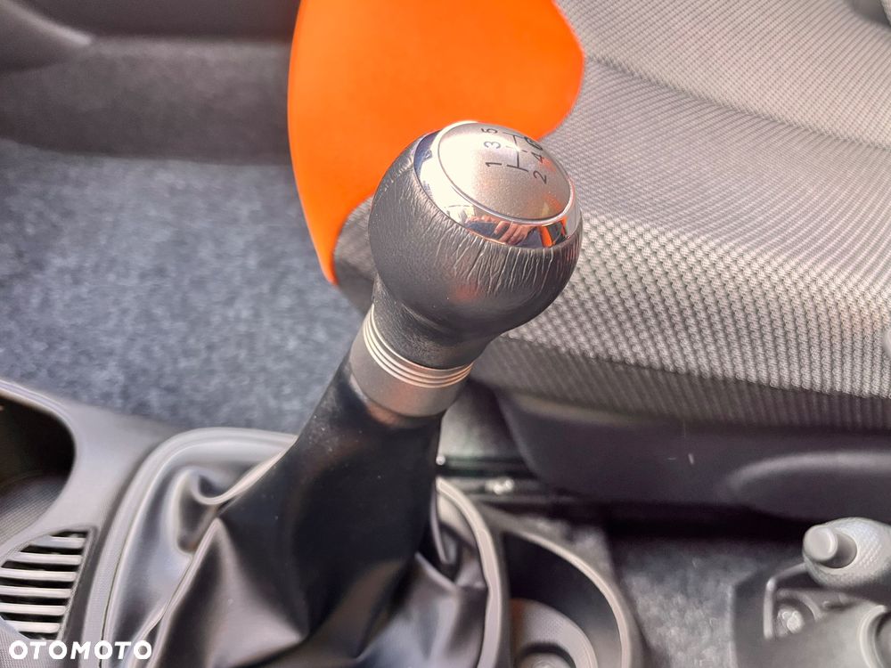 Toyota Aygo Cool&Go - 11