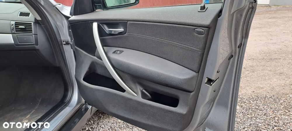 BMW X3 xDrive20d - 11