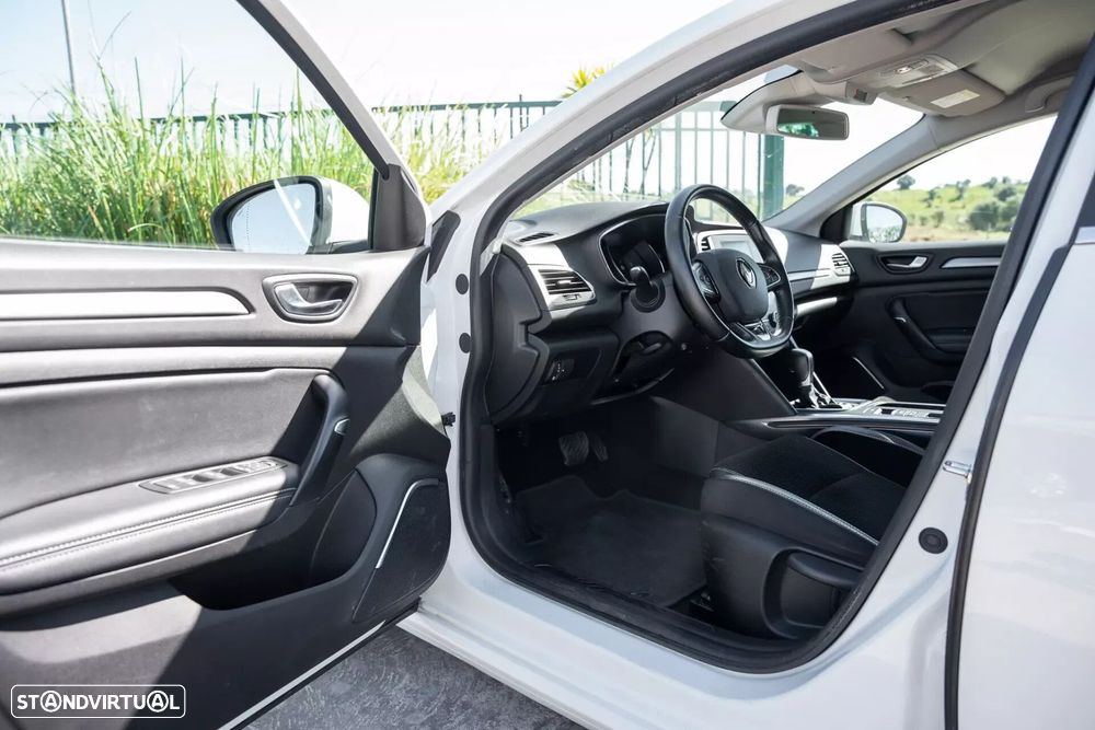 Renault Mégane Sport Tourer - 6