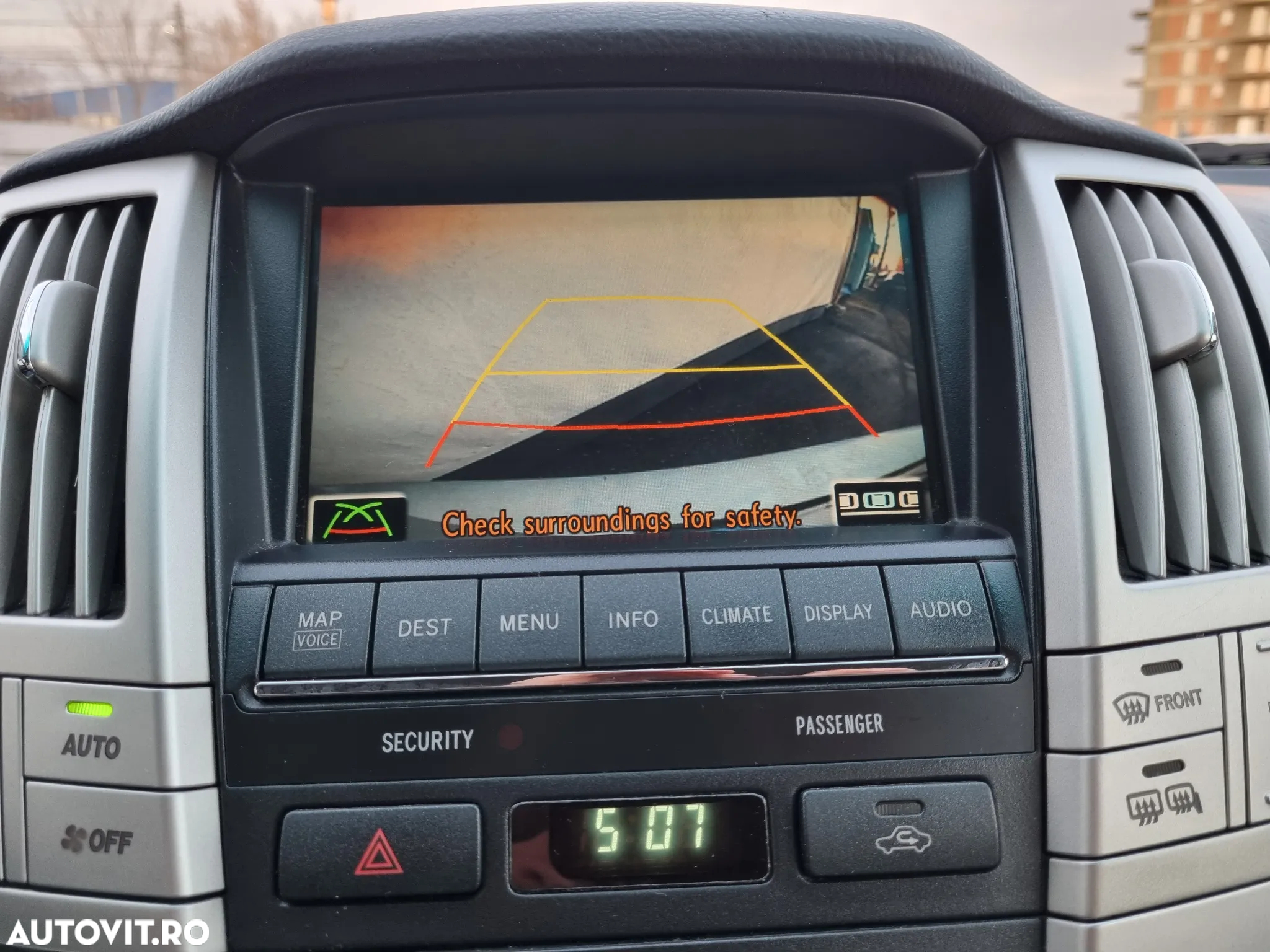 Lexus Seria RX - 20