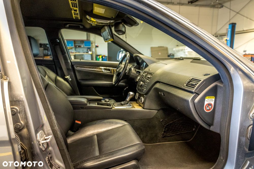 Mercedes-Benz Klasa C 350 7G-TRONIC Avantgarde - 10