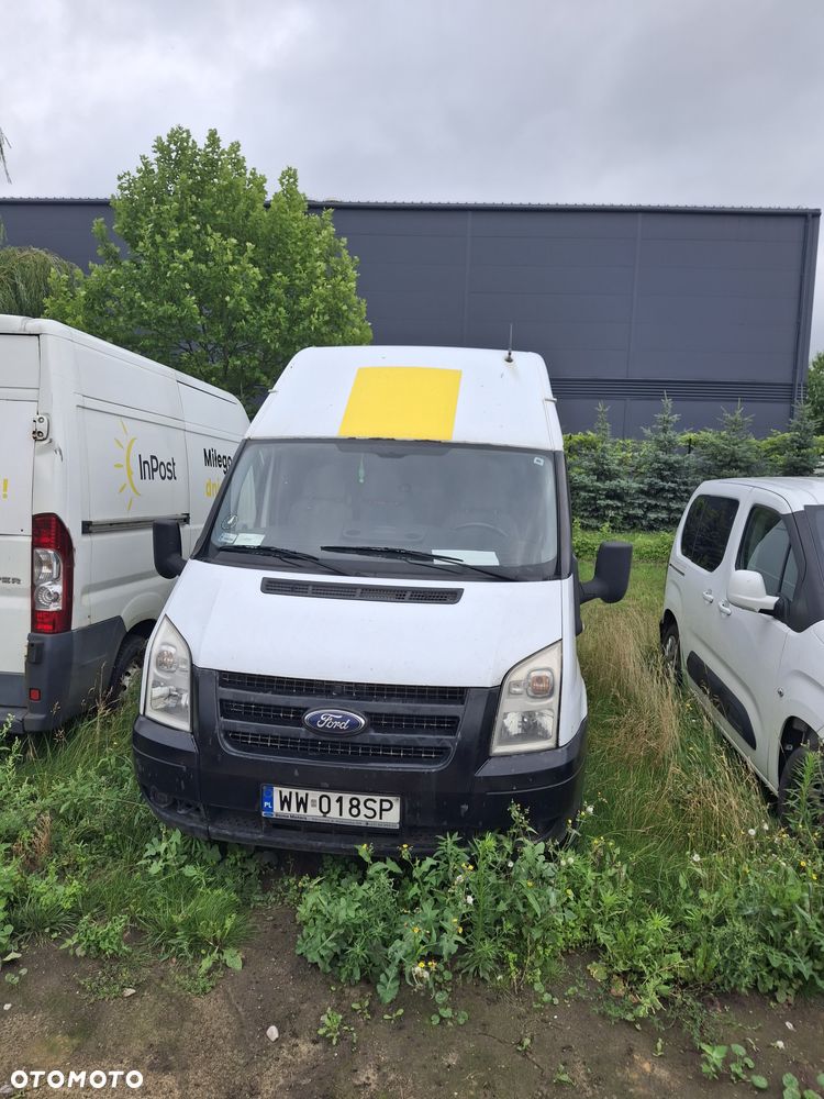 Ford Transit - 1
