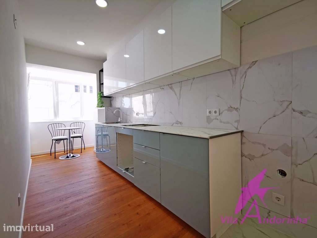 Apartamento T2 no centro da cidade com terraço avançado com vista p... - Grande imagem: 3/15