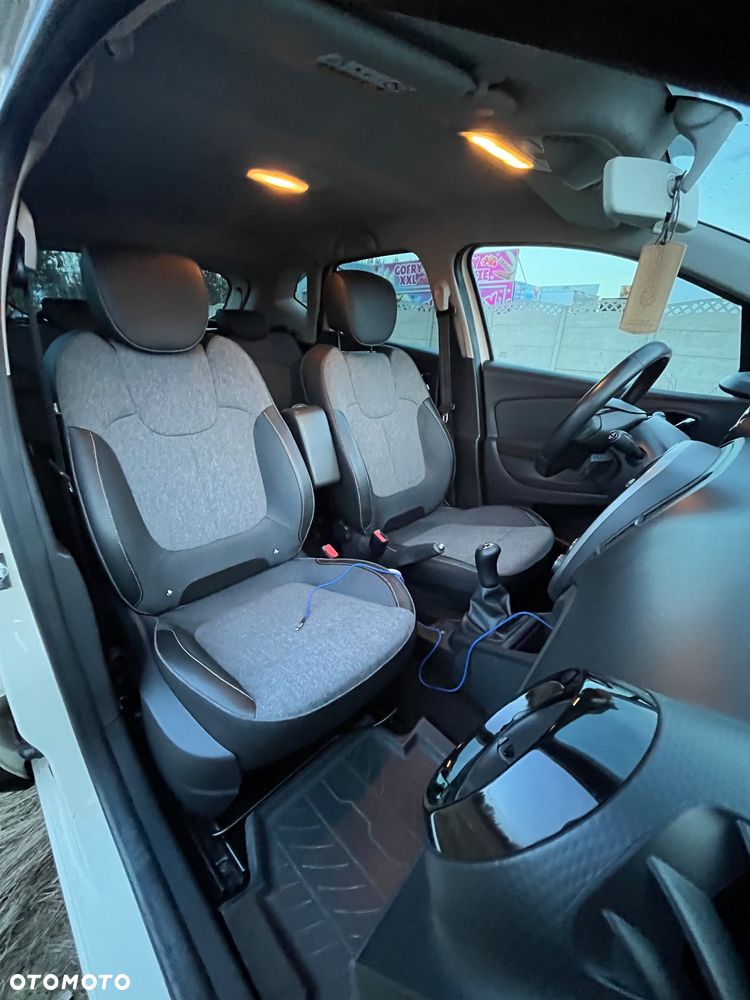 Renault Captur - 10