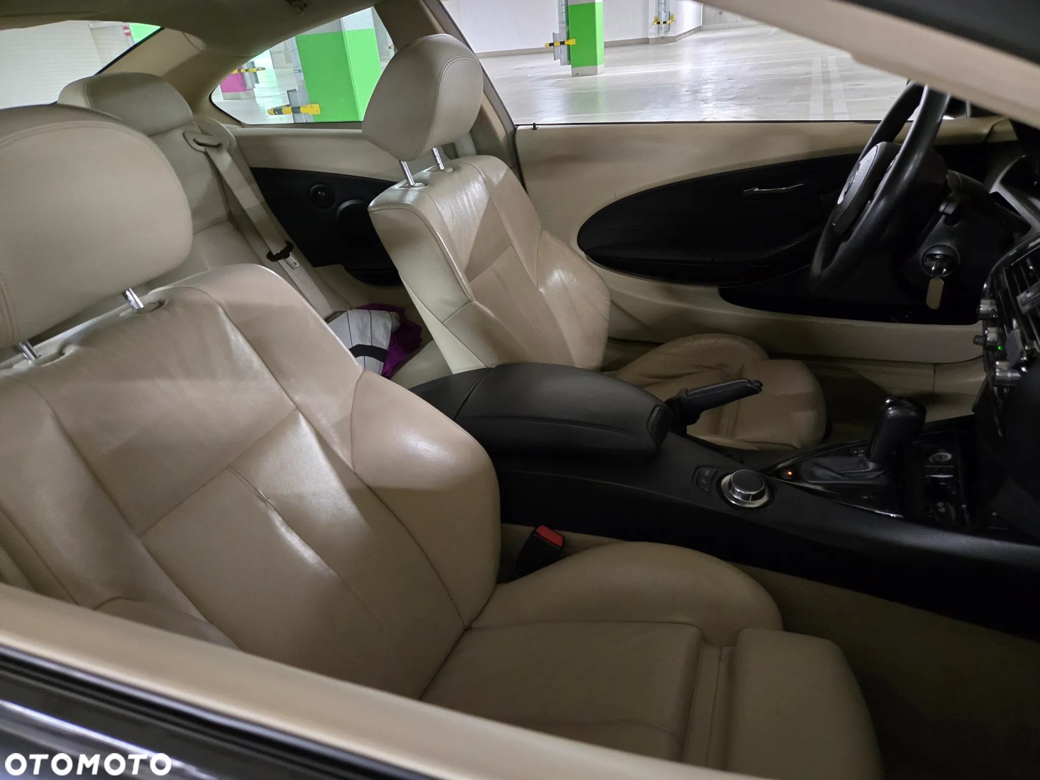 BMW Seria 6 650 i - 10