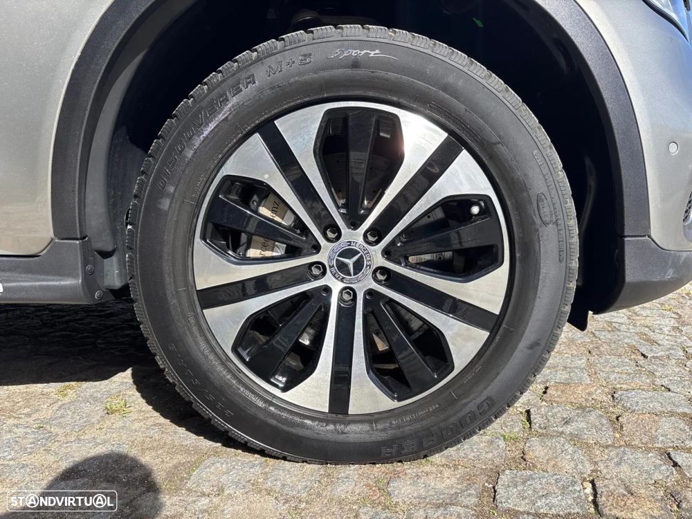 Mercedes-Benz GLC 300 e 4Matic - 33