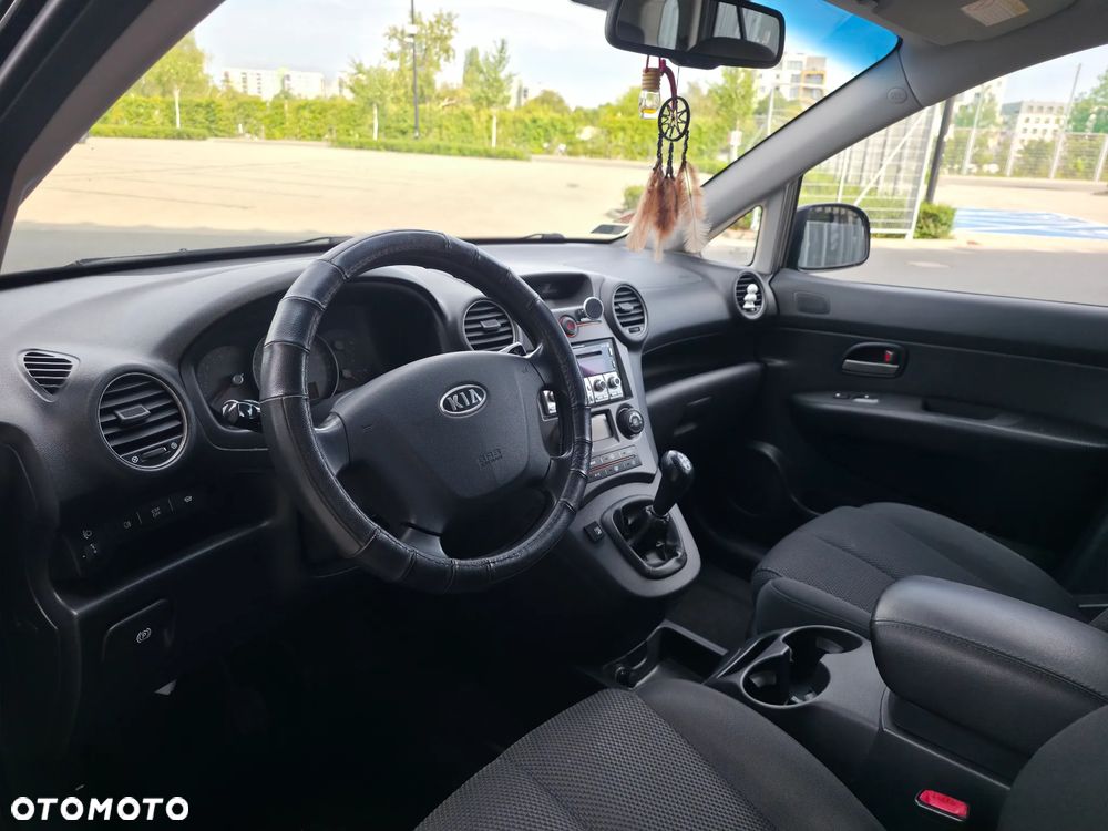 Kia Carens 2.0 EX - 7