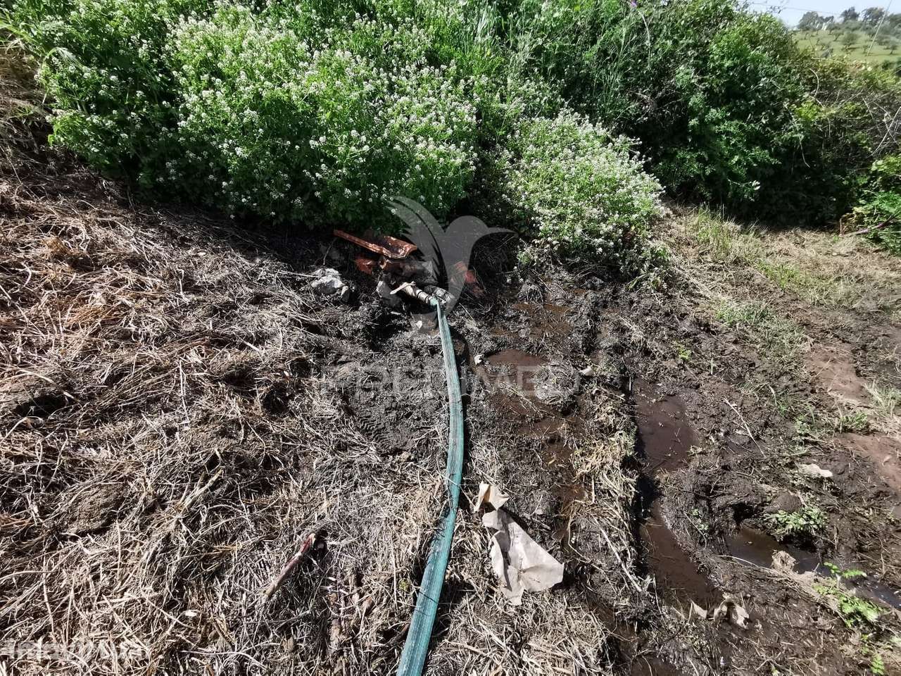 Terreno rustico e urbano com ruina para reconstrução - Grande imagem: 5/13