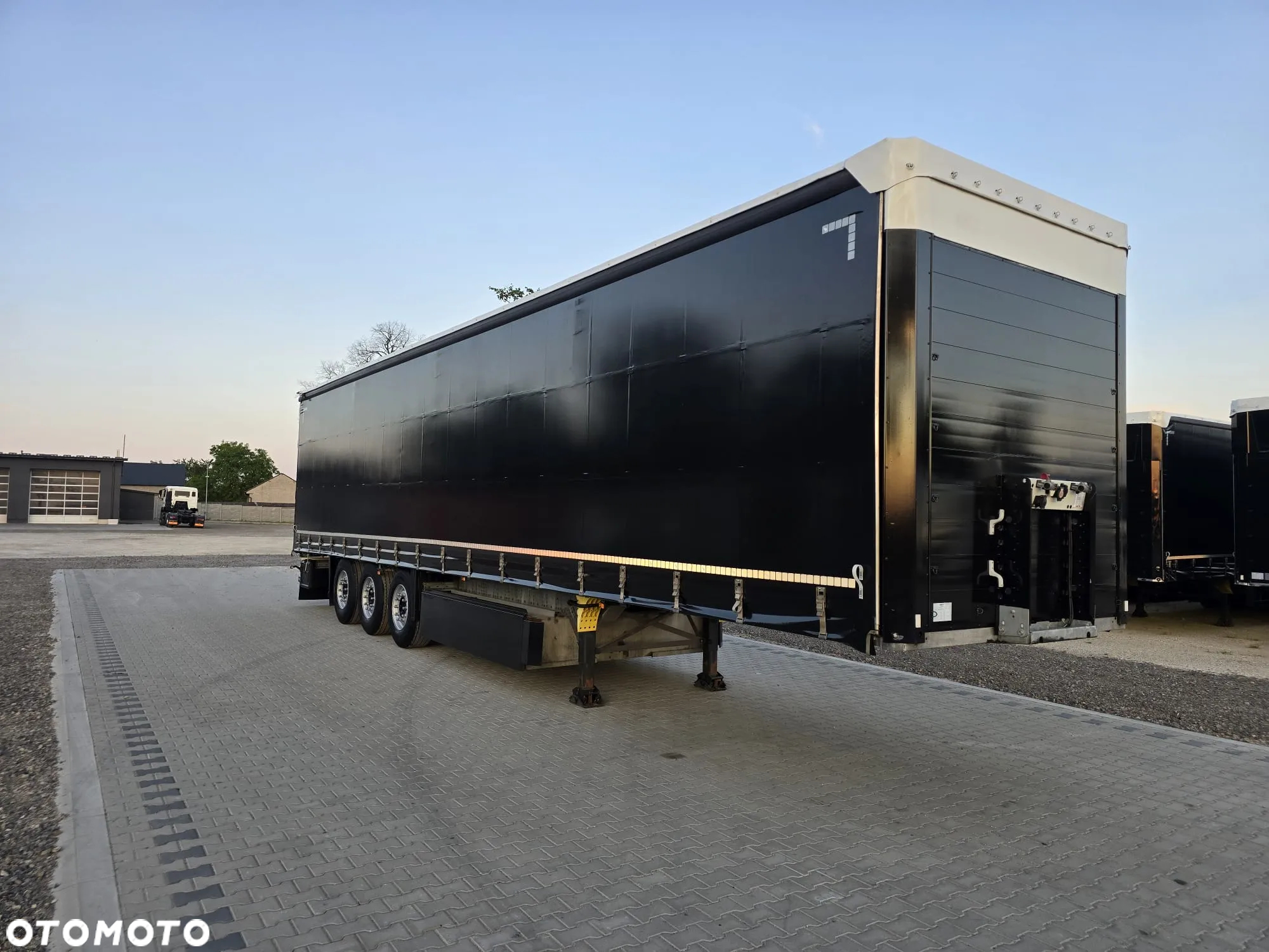 Schmitz Cargobull FIRANKA / MULTI LOCK / XL / OS PODNOSZONA / PALECIARA - 12