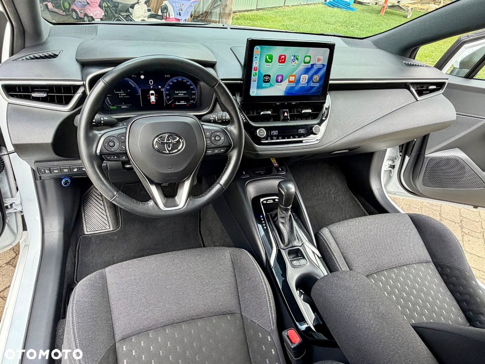 Toyota Corolla 1.8 Hybrid Comfort - 26