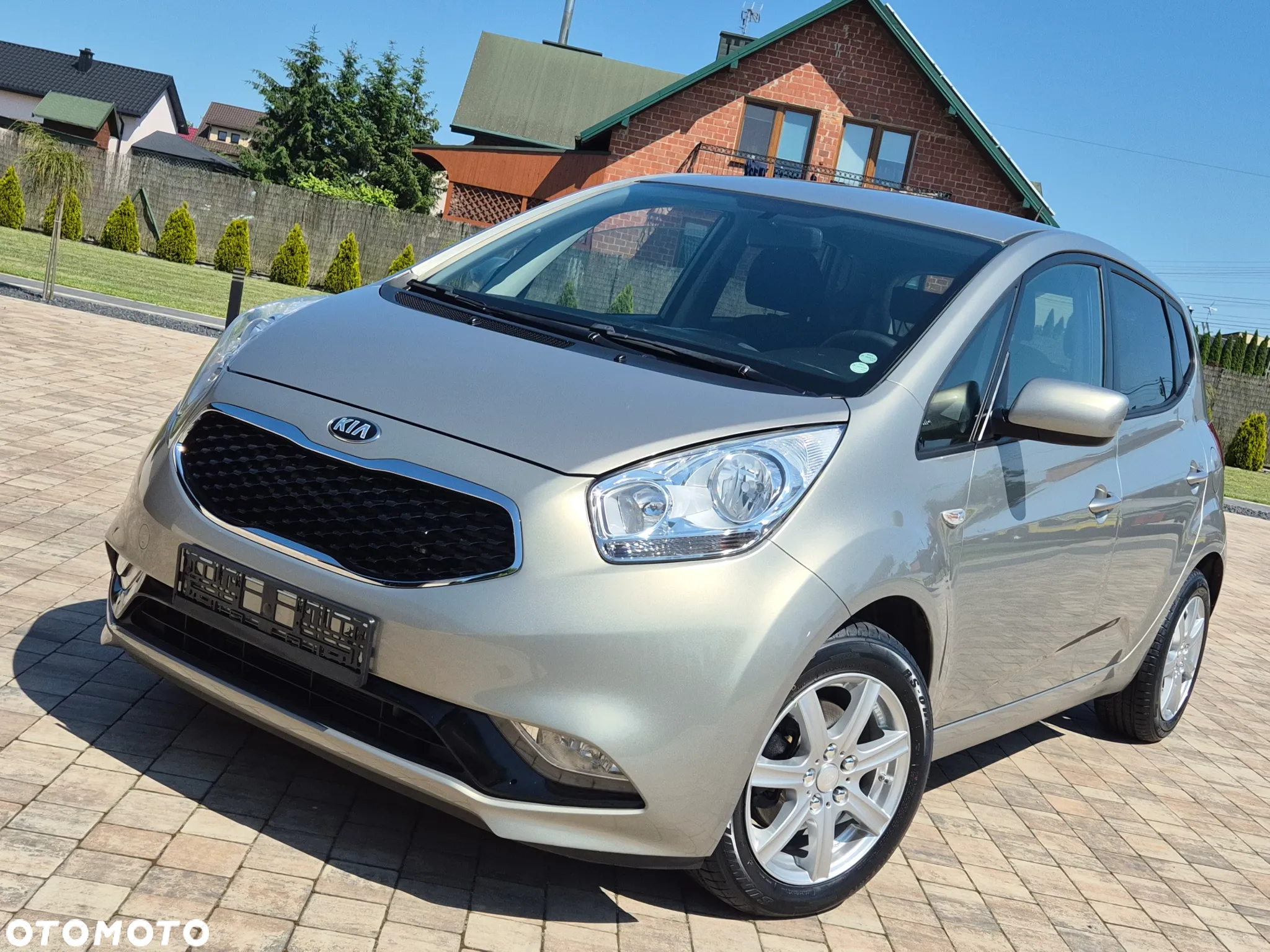 Kia Venga 1.4 CRDi 90 ISG Vision - 2