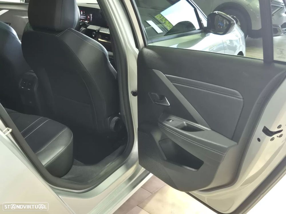 Opel Astra Sports Tourer 1.2 T GS Line Aut. - 14