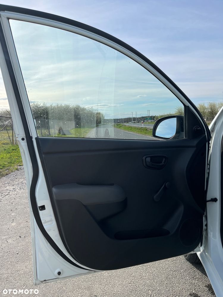 Hyundai i10 - 18
