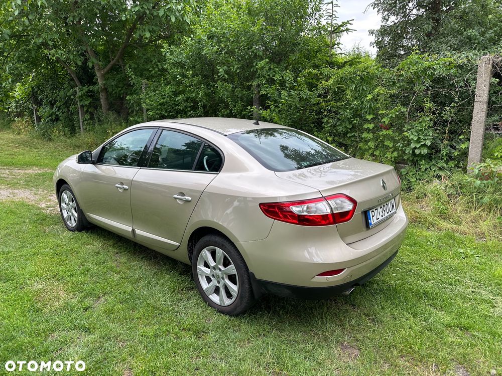 Renault Fluence 2.0 16V Privilege X-Tronic CVT - 8
