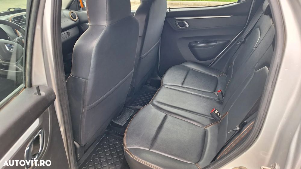 Dacia Spring ESSENTIAL - 17