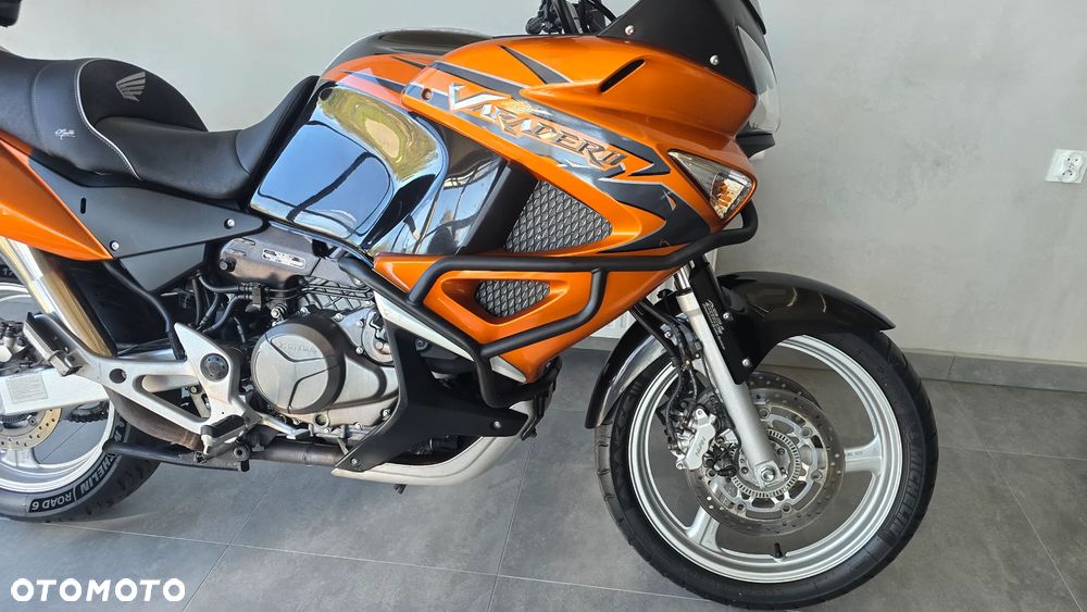 Honda Varadero - 33