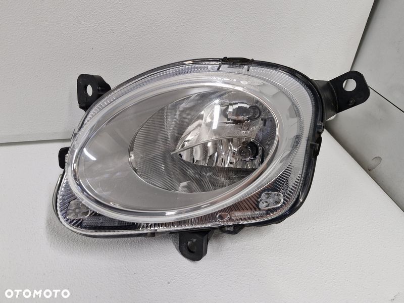 FIAT 500L 500 L HALOGEN LEWY PRZÓD LAMPA PRZECIWMGIELNA LEWA PRZEDNIA 47510748 - 1