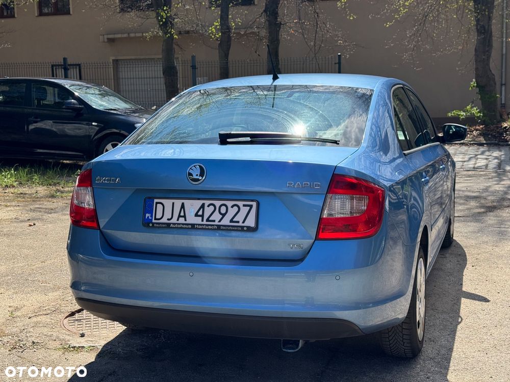Skoda RAPID Spb 1.2 TSI Ambition - 21